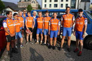 Teilnehmer der Tour nach Budel 2009 (Zum Vergr��ern bitte anklicken!)