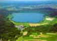 Blick auf den Laacher See (Klick f�r mehr Info �ber die Abtei Maria Laach)